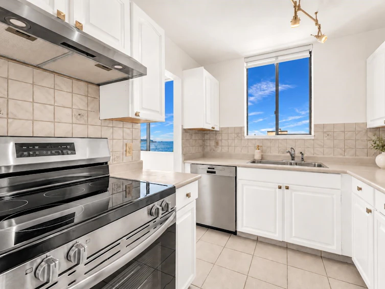 1102-555 13th Street, West Vancouver, BC, V7T 2N8 - 8
