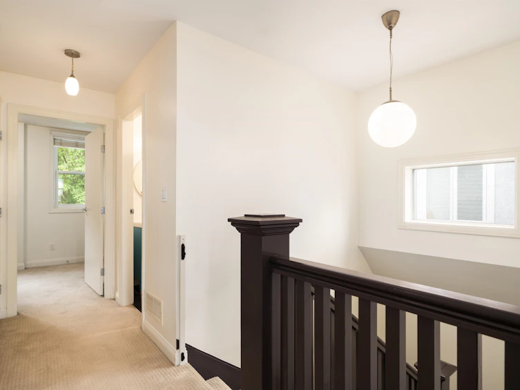 2537 Woodland Drive, Vancouver, BC, V5N 3P4 - 16