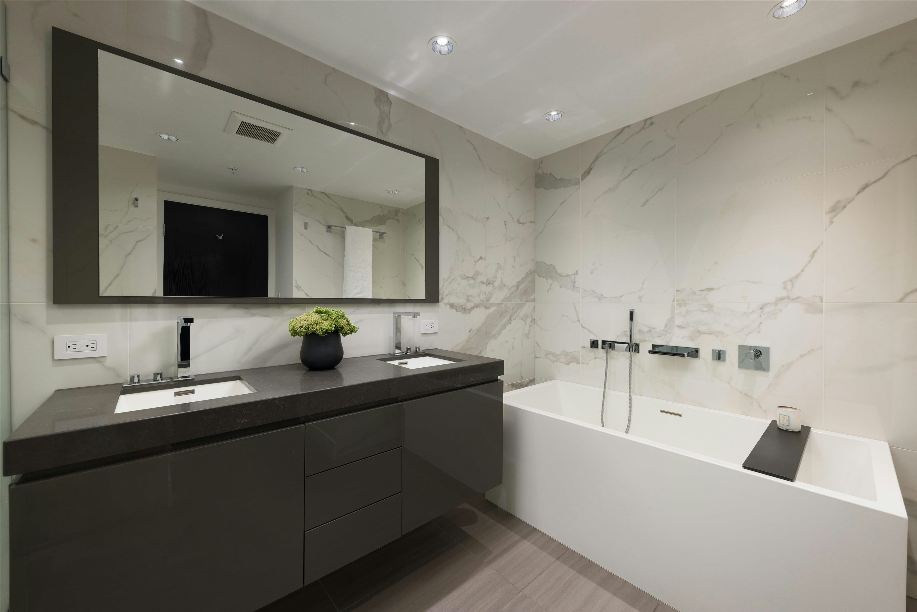 805-1455 Howe Street, Vancouver, BC, V6Z 1C2 - 23