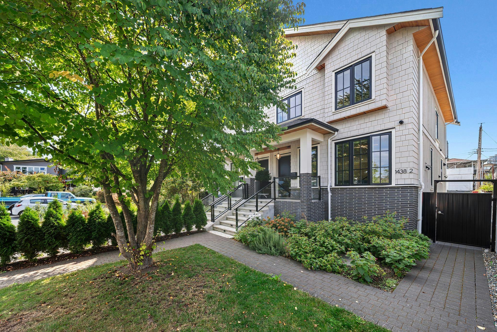 1438 E 17th Avenue, Vancouver, BC, V5N 2G8