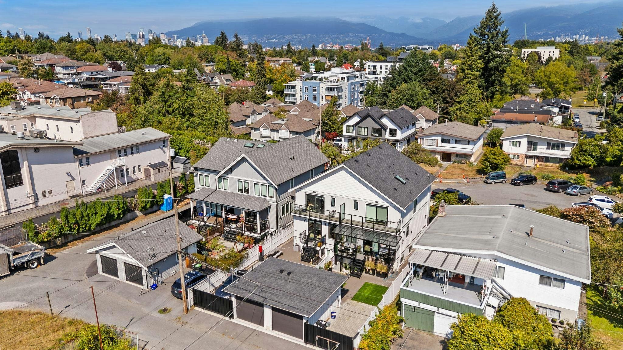 1438 E 17th Avenue, Vancouver, BC, V5N 2G8 - 28