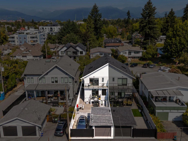 1438 E 17th Avenue, Vancouver, BC, V5N 2G8 - 27