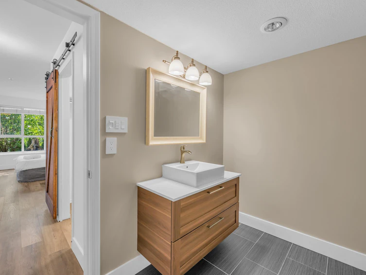 105-2558 Parkview Lane, Port Coquitlam, BC, V3C 6L8 - 24