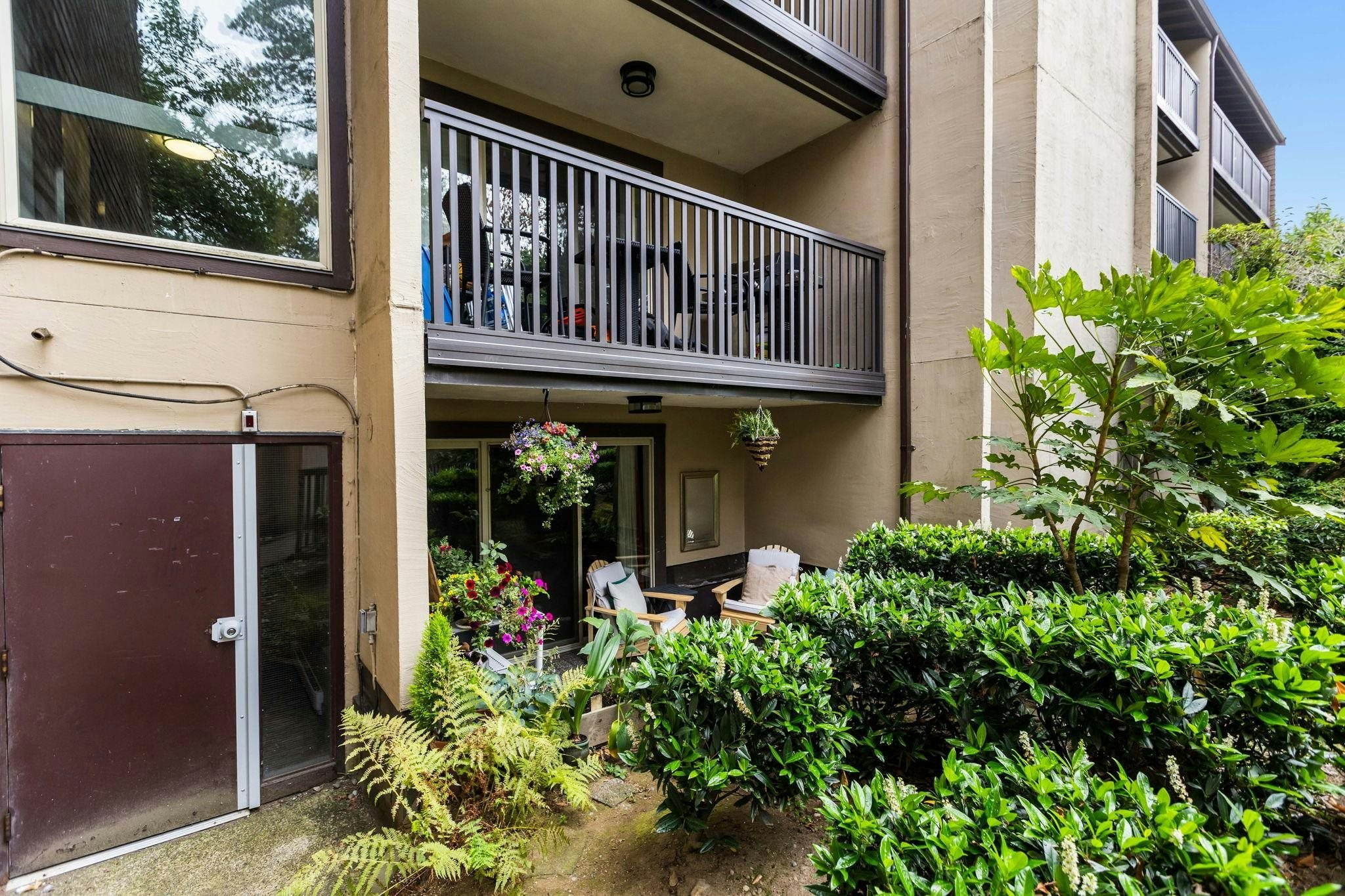 210-9867 Manchester Drive, Burnaby, BC, V3N 4P6 - 31