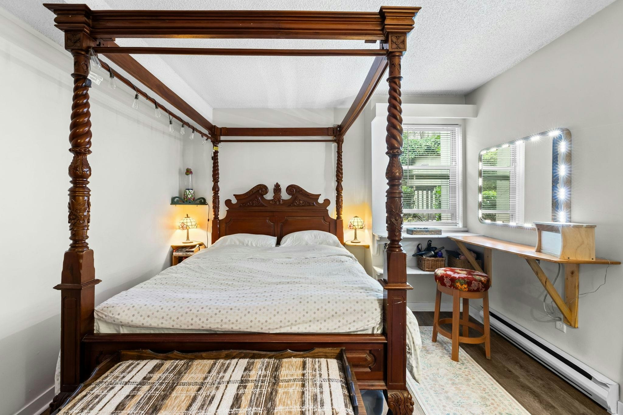 210-9867 Manchester Drive, Burnaby, BC, V3N 4P6 - 18