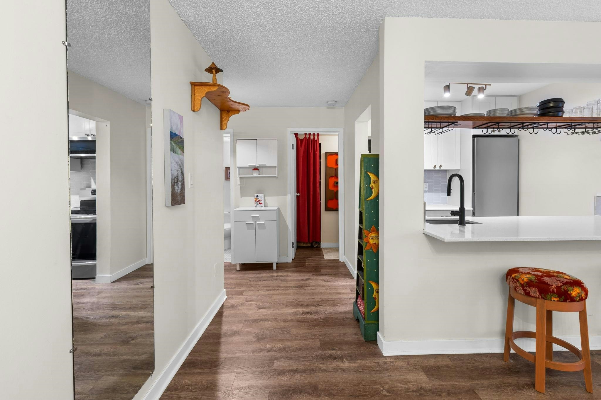 210-9867 Manchester Drive, Burnaby, BC, V3N 4P6 - 10