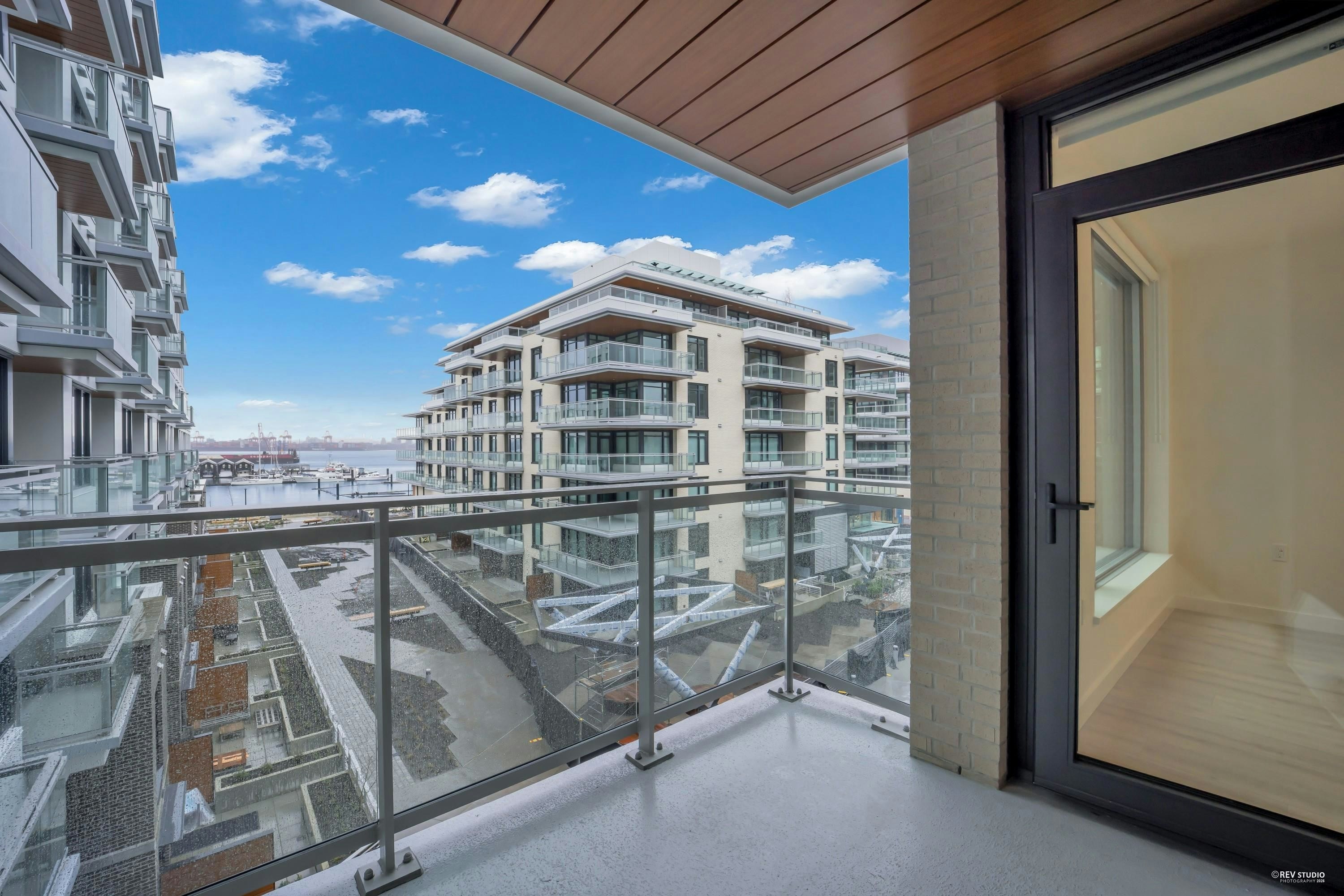 401-755 Harbourside Drive, North Vancouver, BC, V7P 0G1 - 13