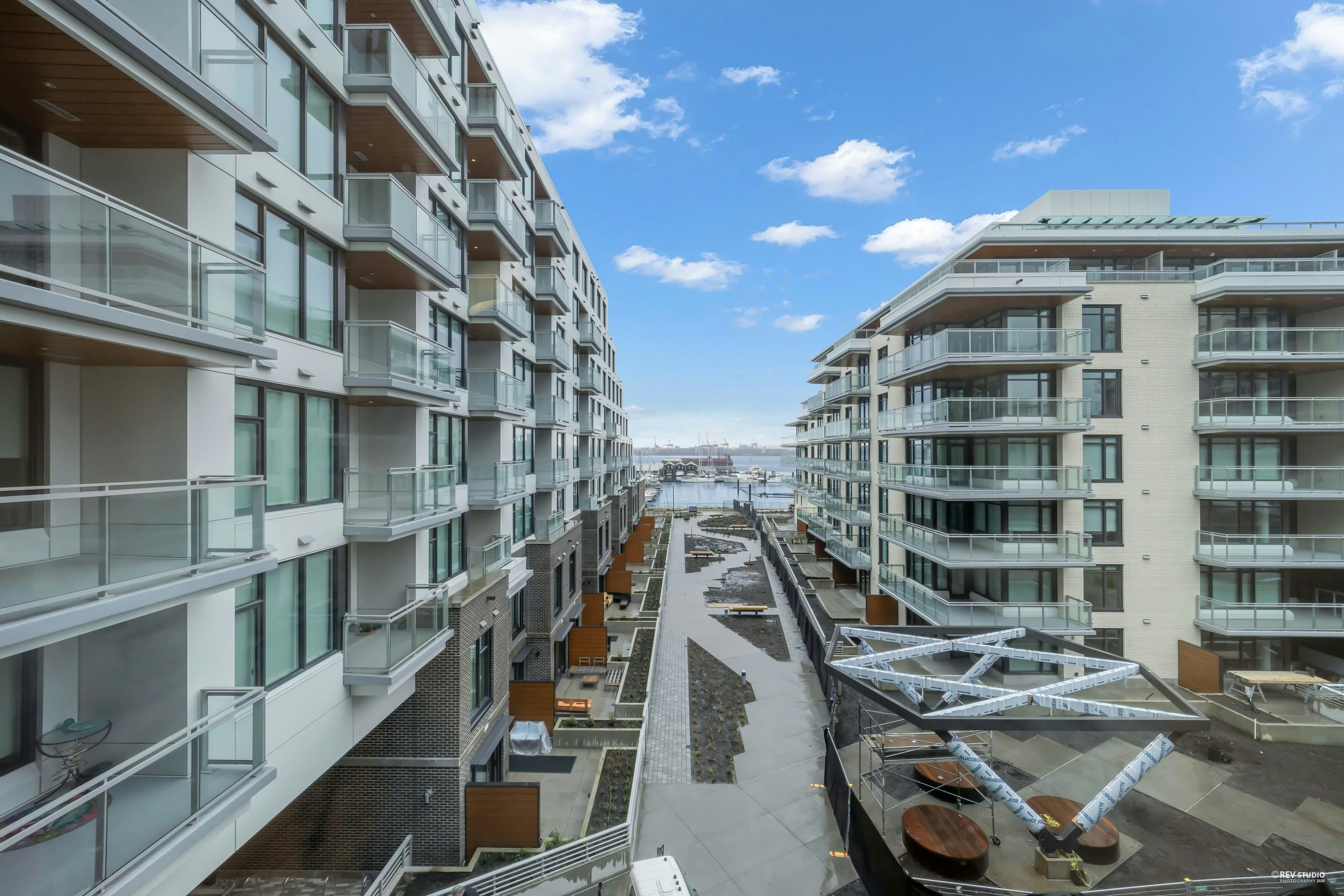 401-755 Harbourside Drive, North Vancouver, BC, V7P 0G1 - 12