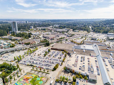 206-2990 Princess Crescent - 2