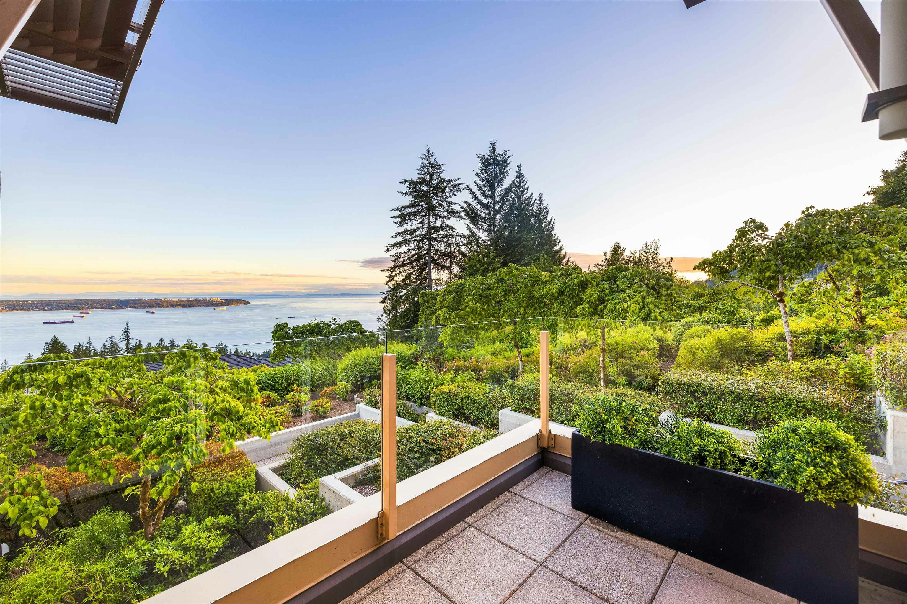 101-2535 Garden Court, West Vancouver, BC, V7S 0A1 - 24