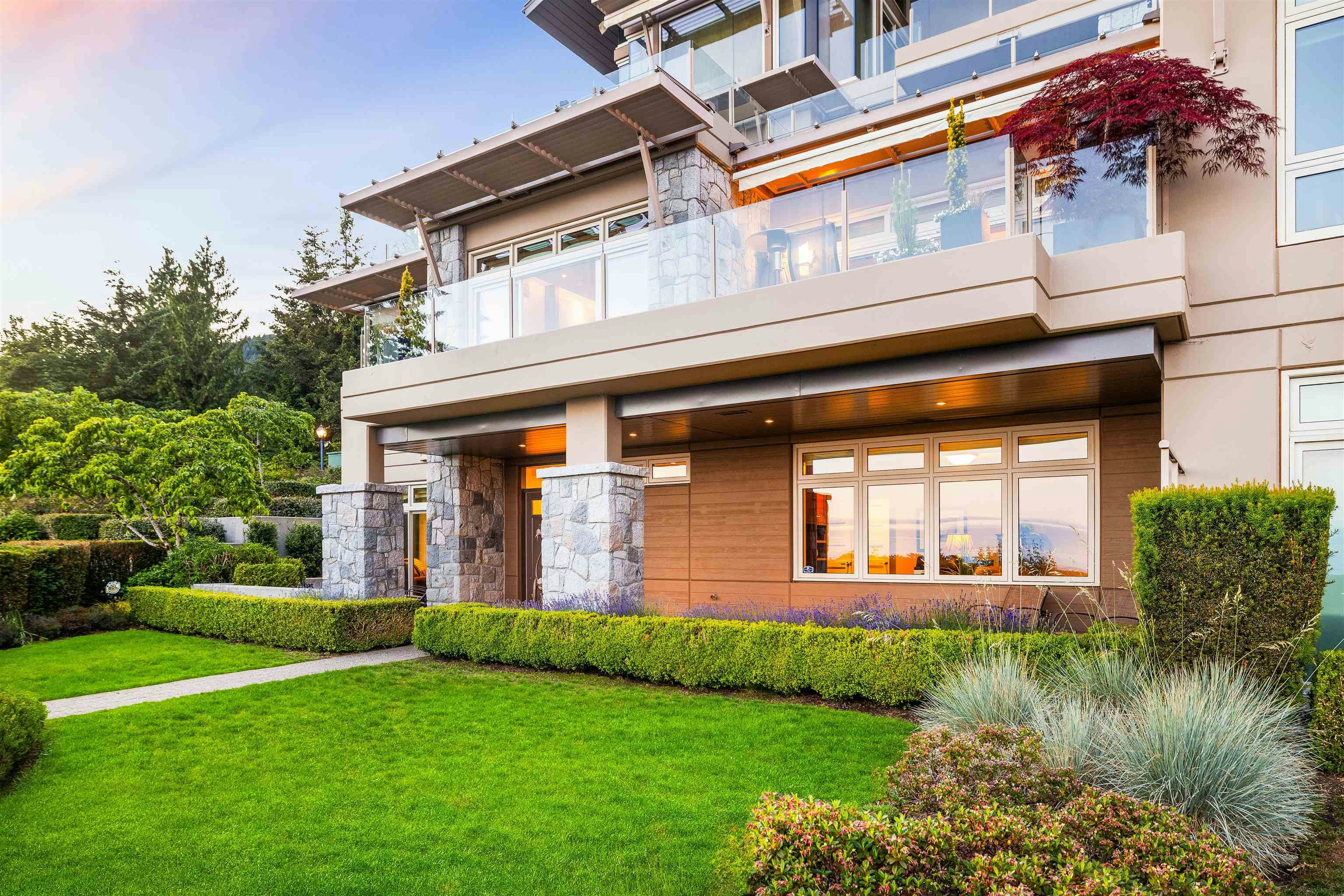 101-2535 Garden Court, West Vancouver, BC, V7S 0A1 - 37