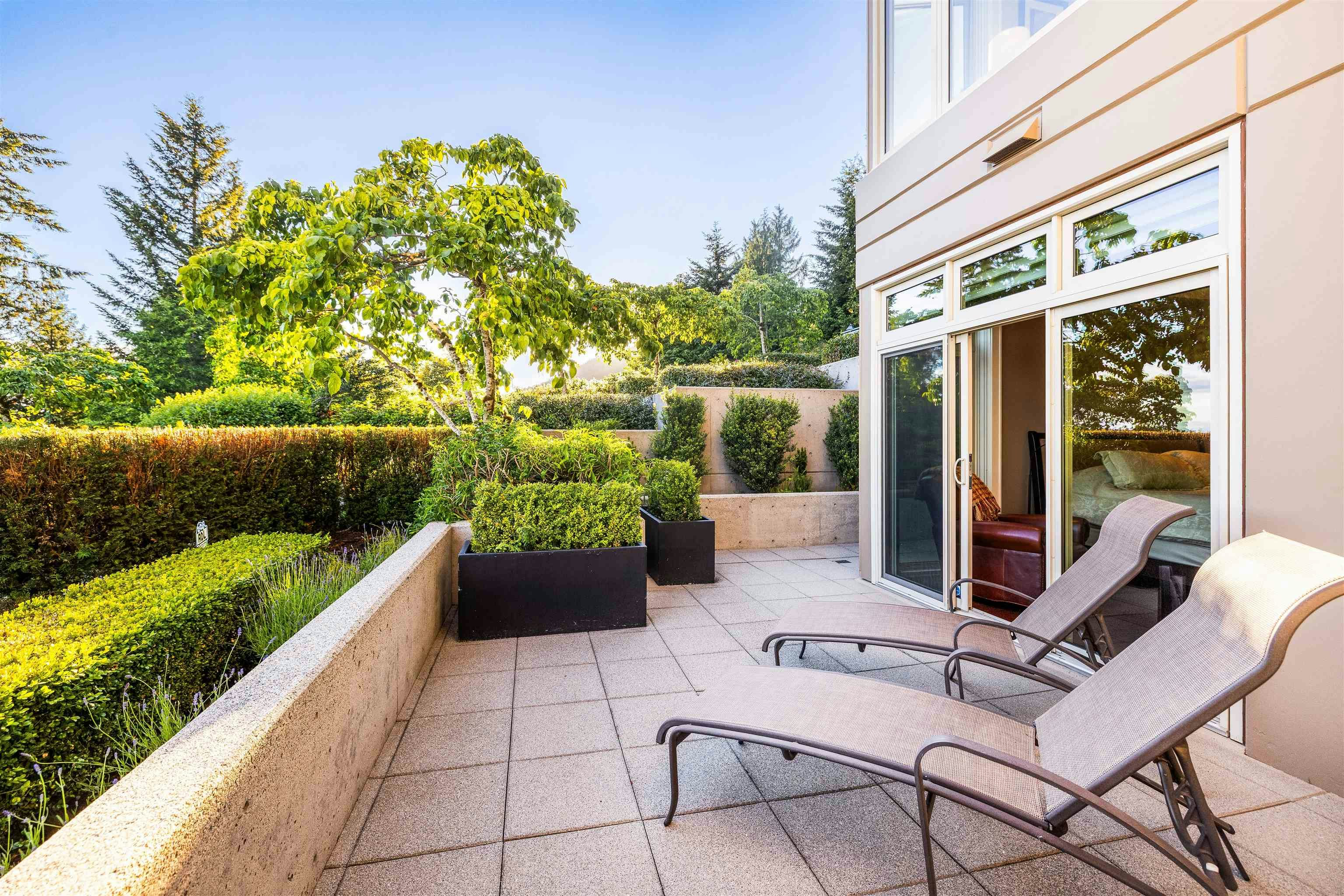 101-2535 Garden Court, West Vancouver, BC, V7S 0A1 - 36