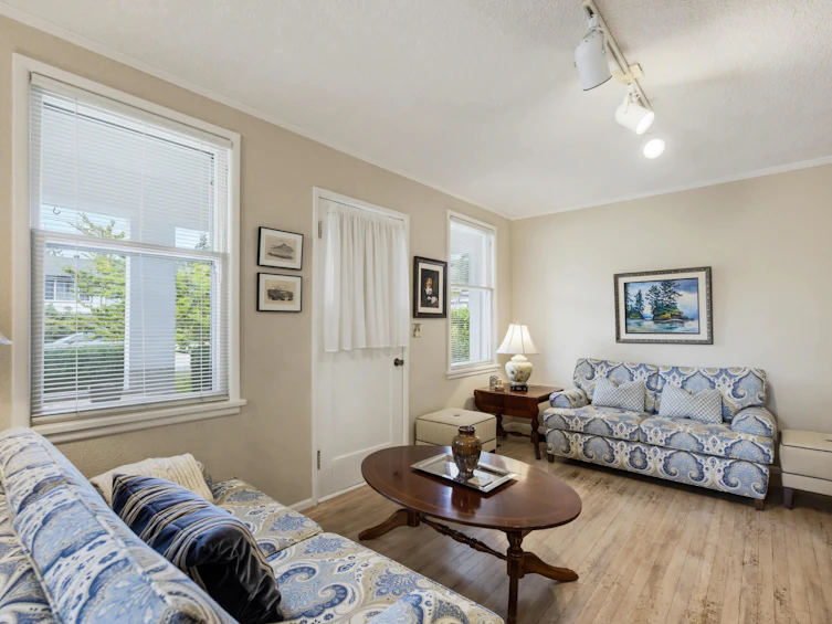 4672 47a Street, Delta, BC, V4K 2P2 - 6