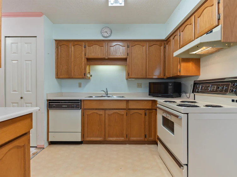 202-8725 Elm Drive, Chilliwack, BC, V2P 4Y3 - 4