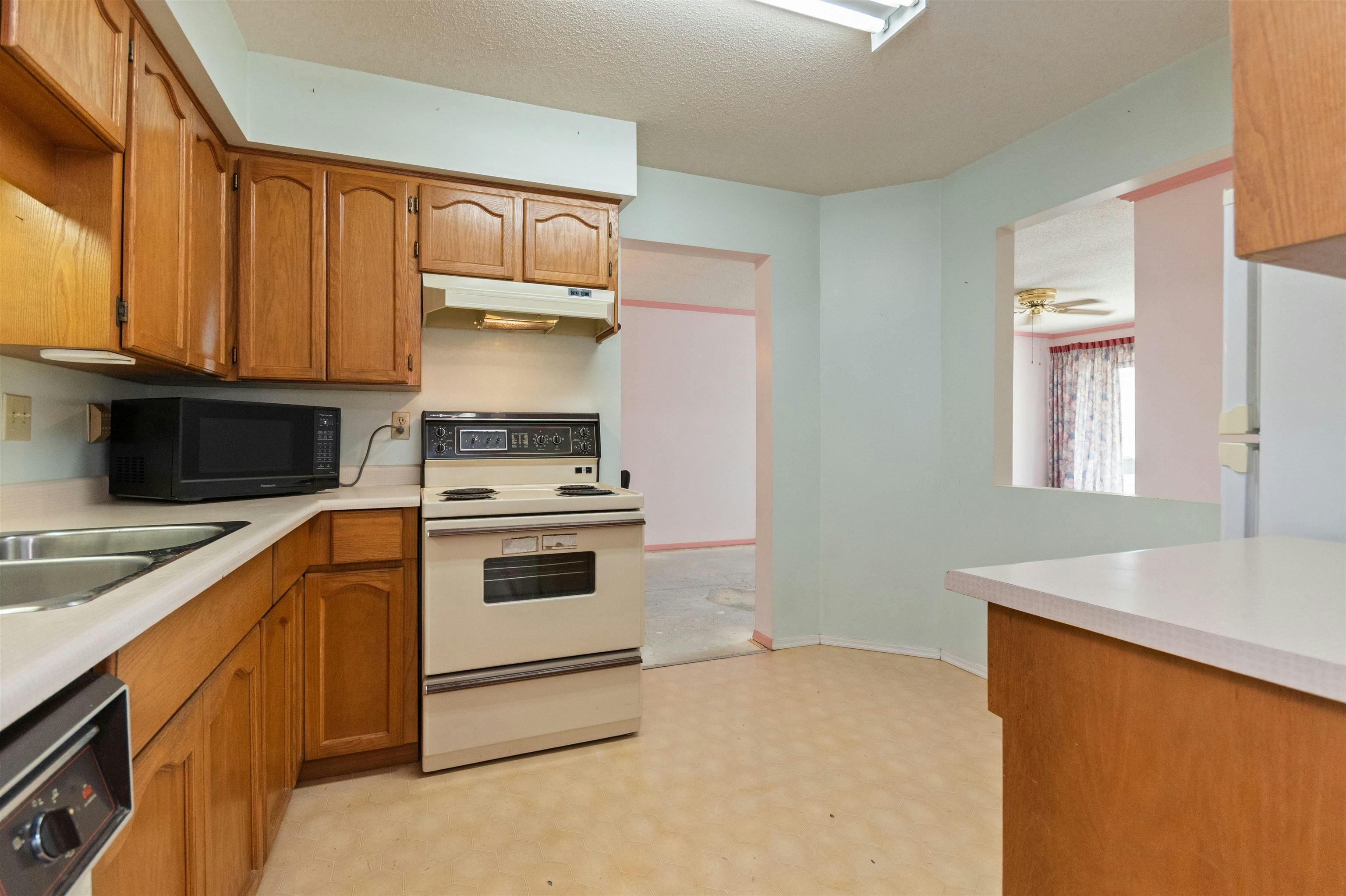 202-8725 Elm Drive, Chilliwack, BC, V2P 4Y3