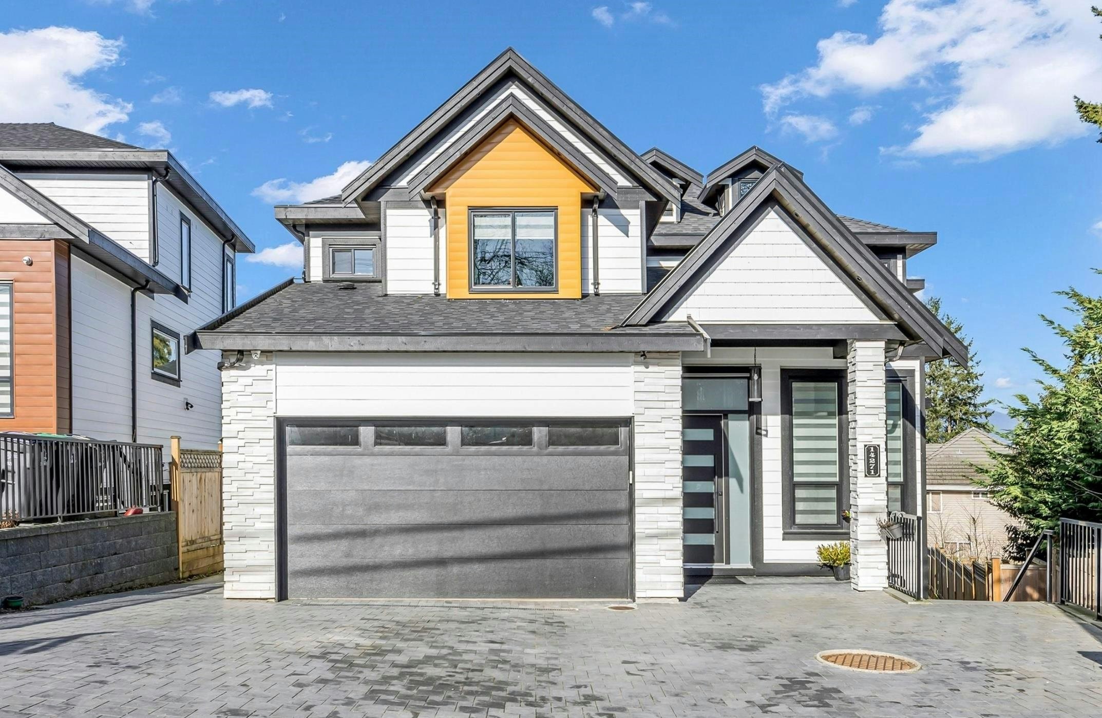 14271 Grosvenor Road, Surrey, BC, V3R 5H3