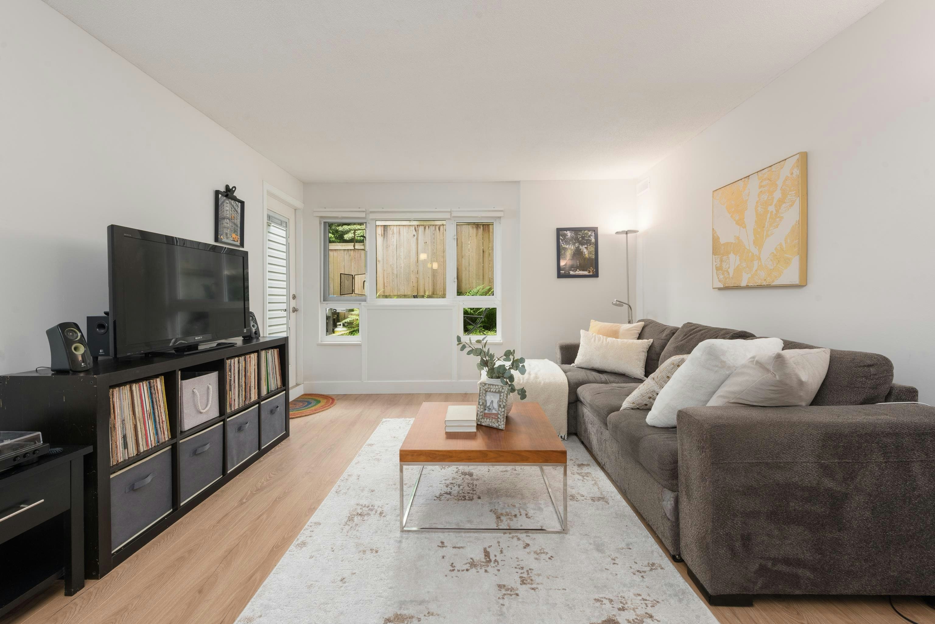 104-1330 Graveley Street - 5