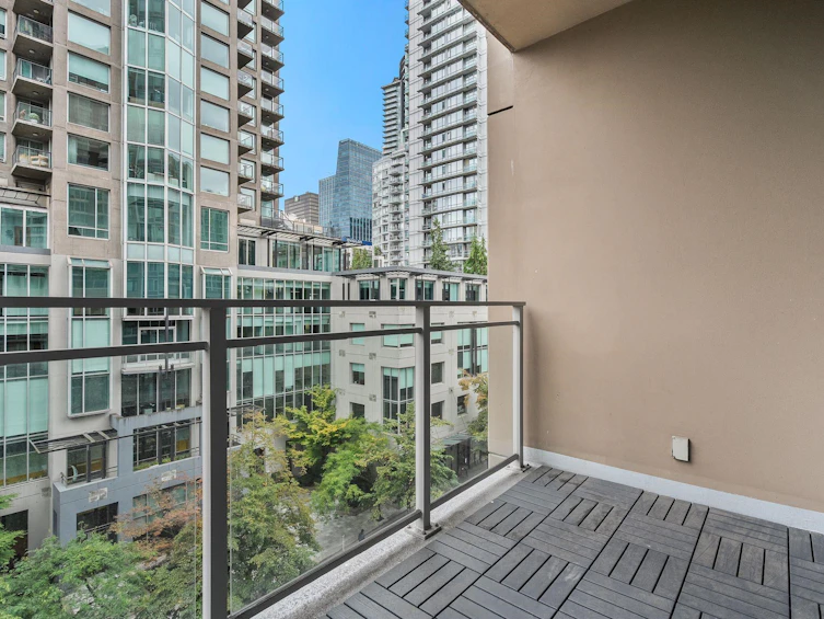 702-888 Homer Street, Vancouver, BC, V6B 0H7 - 18