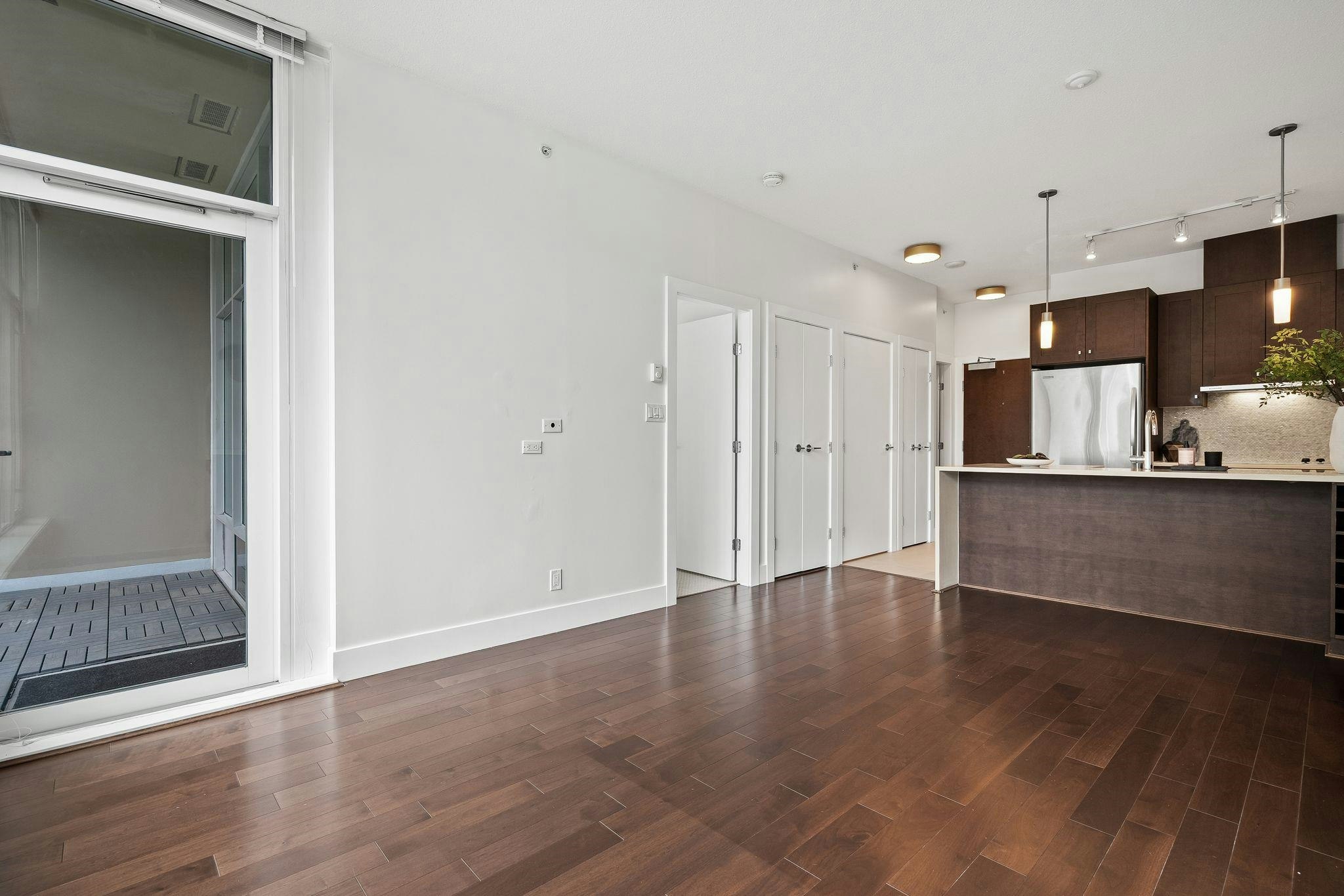 702-888 Homer Street, Vancouver, BC, V6B 0H7 - 10