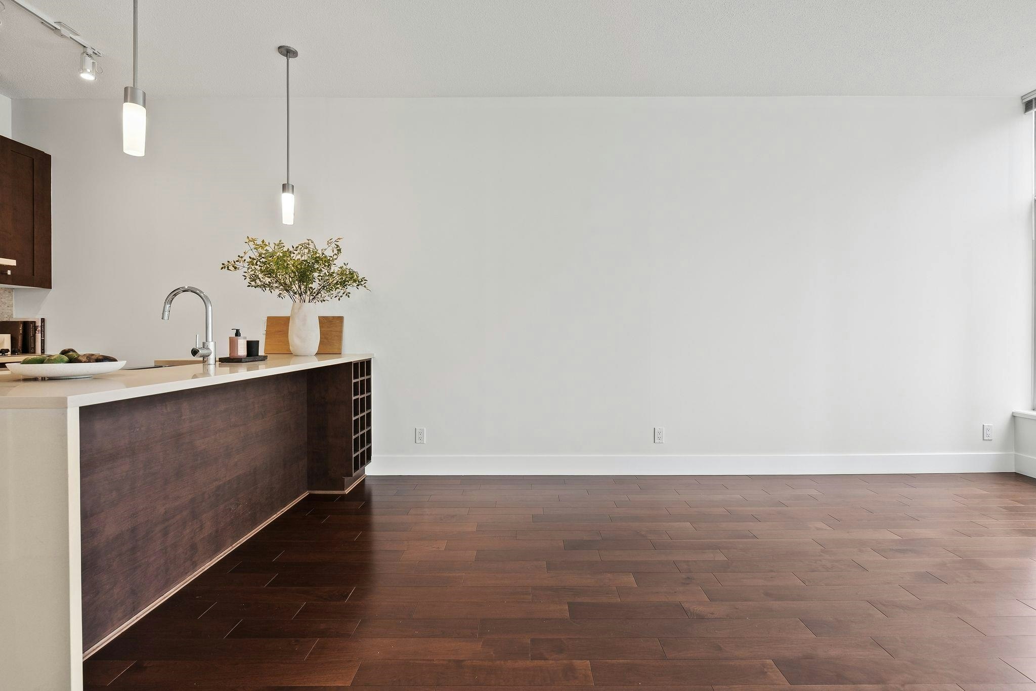 702-888 Homer Street, Vancouver, BC, V6B 0H7 - 13