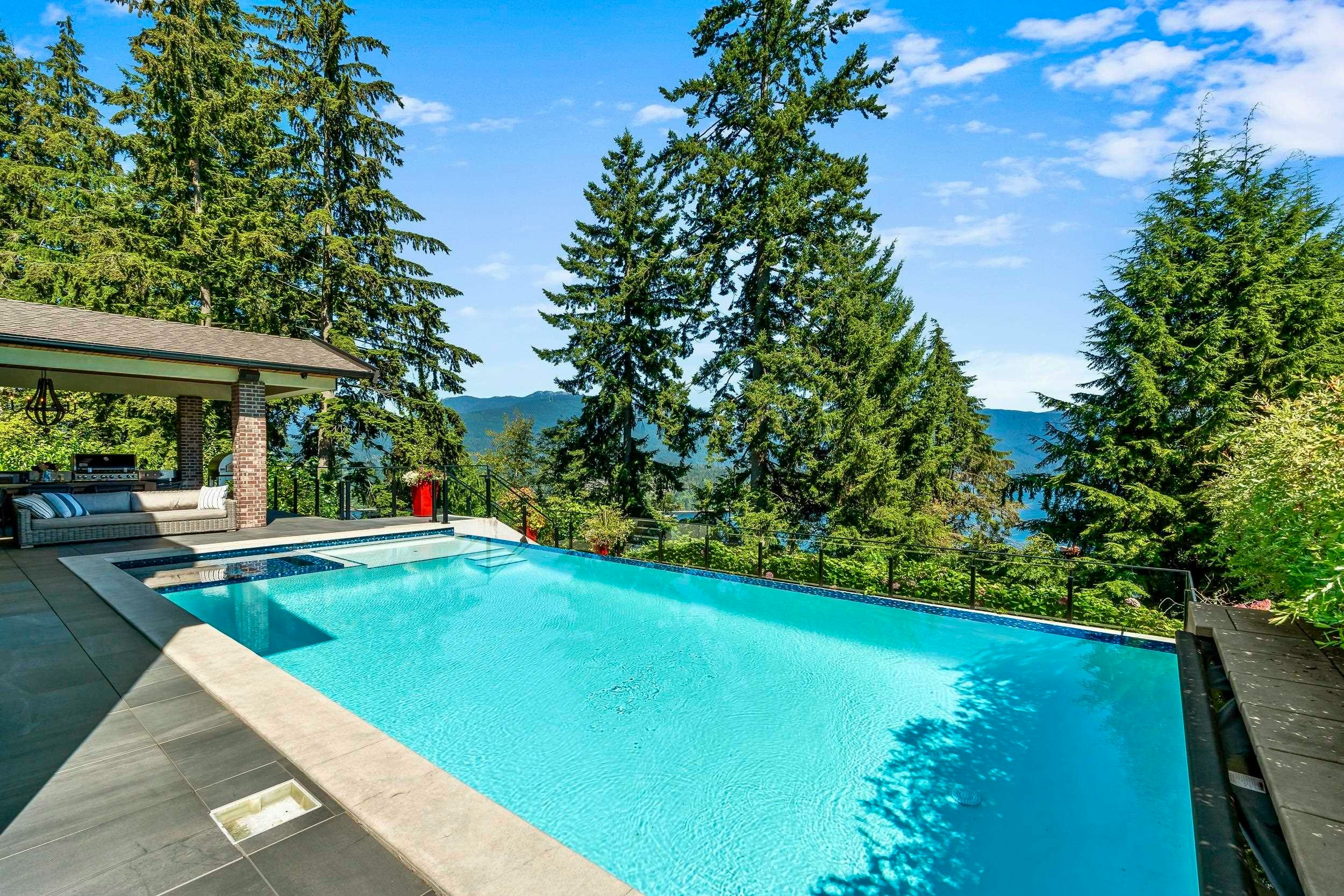 313 N Ellesmere Avenue, Burnaby, BC, V5B 1K1 - 18