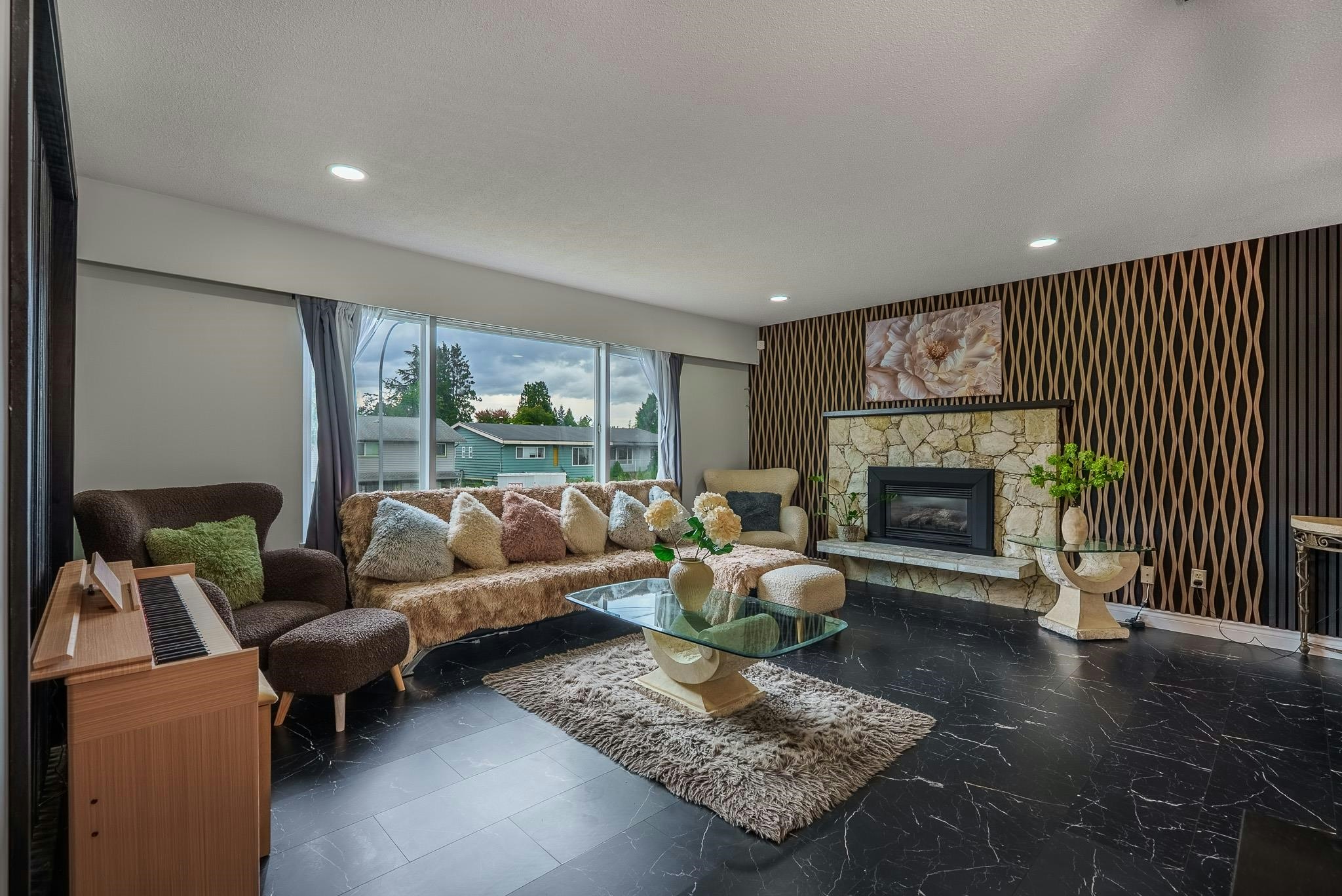 1121 Prairie Avenue, Port Coquitlam, BC, V3B 1S7 - 11