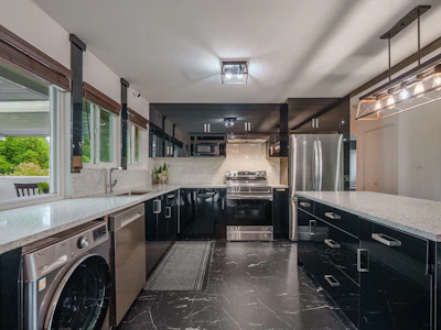 1121 Prairie Avenue - 5