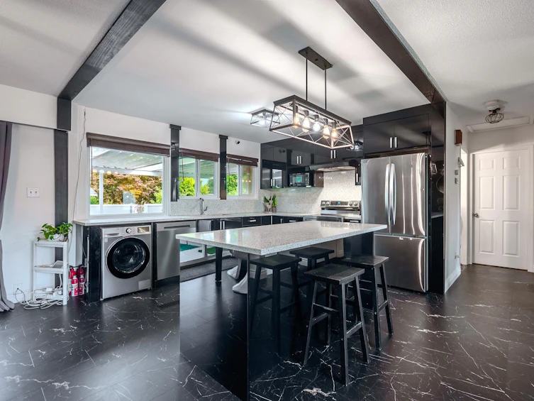 1121 Prairie Avenue, Port Coquitlam, BC, V3B 1S7 - 7