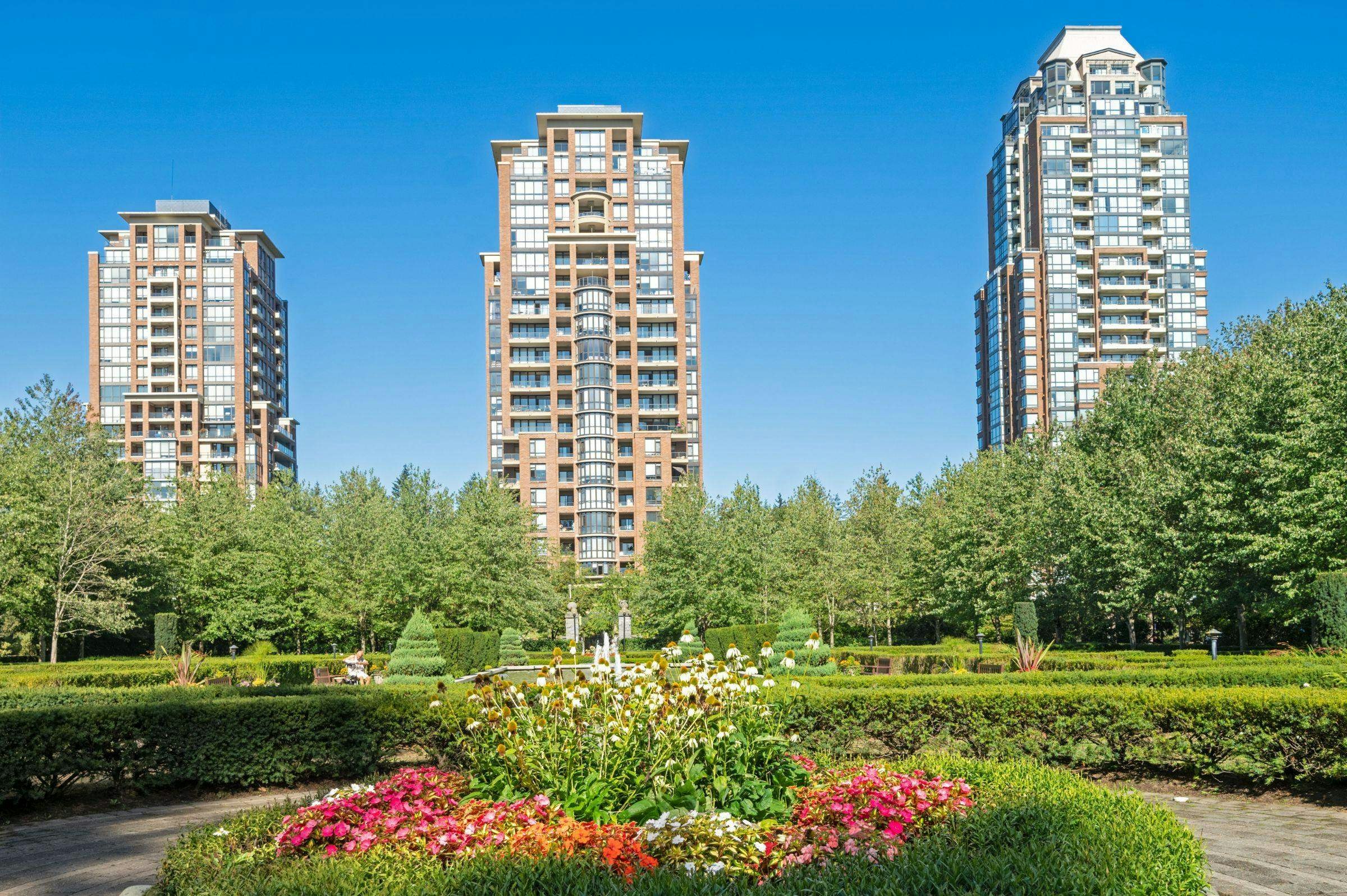 1603-6833 Station Hill Drive, Burnaby, BC, V3N 5E1