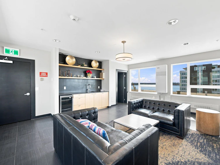 606-123 W 1st Street, North Vancouver, BC, V7M 0E5 - 26