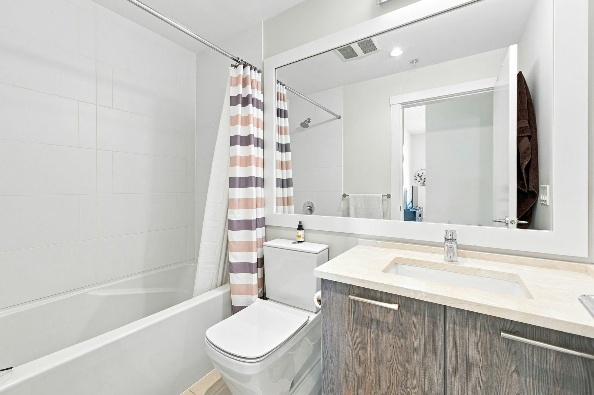 606-123 W 1st Street, North Vancouver, BC, V7M 0E5 - 15