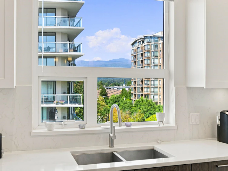 606-123 W 1st Street, North Vancouver, BC, V7M 0E5 - 5