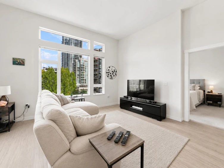 606-123 W 1st Street, North Vancouver, BC, V7M 0E5 - 6