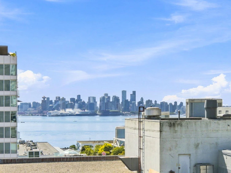 606-123 W 1st Street, North Vancouver, BC, V7M 0E5 - 24