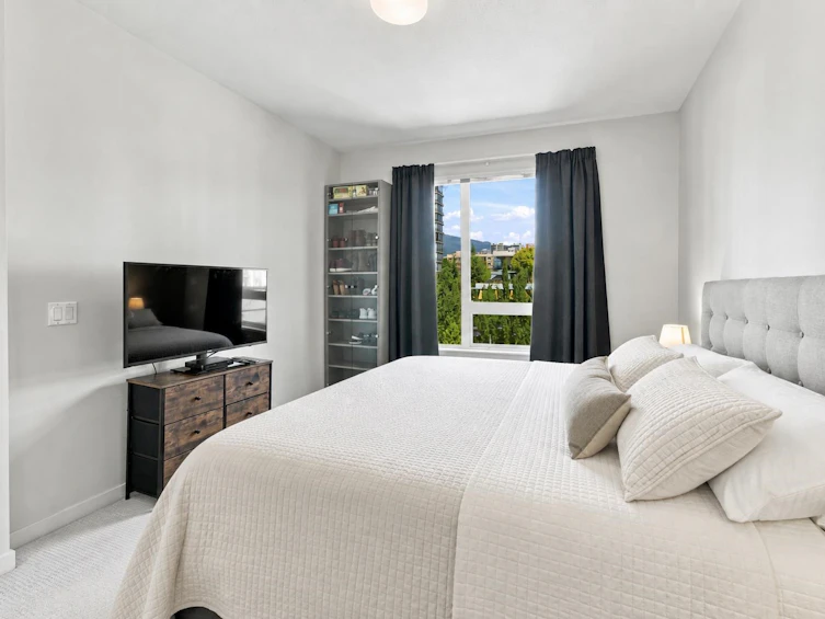 606-123 W 1st Street, North Vancouver, BC, V7M 0E5 - 11