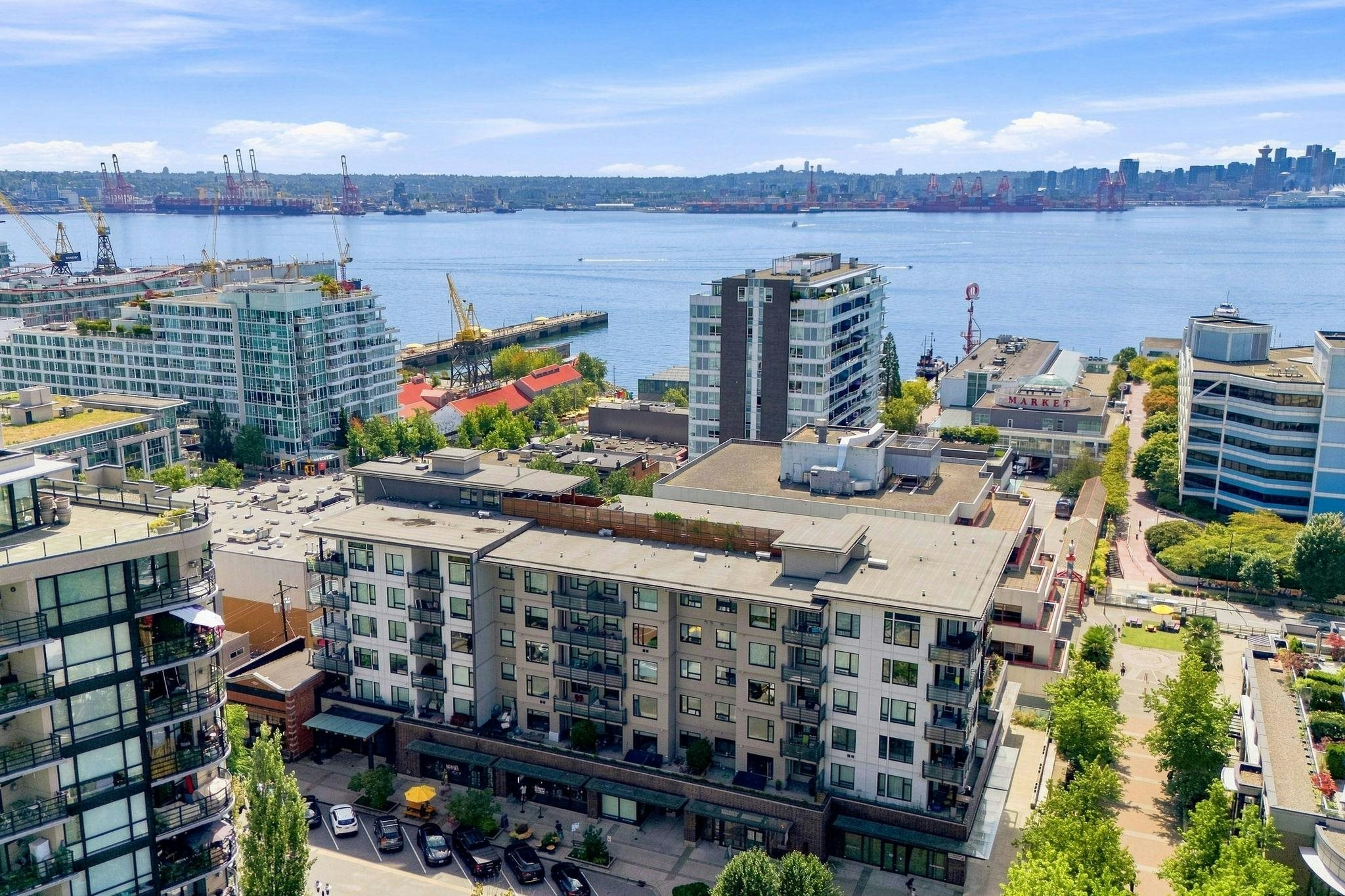606-123 W 1st Street, North Vancouver, BC, V7M 0E5 - 31