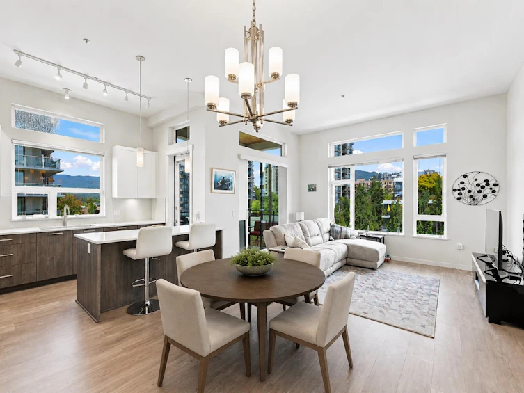 606-123 W 1st Street, North Vancouver, BC, V7M 0E5