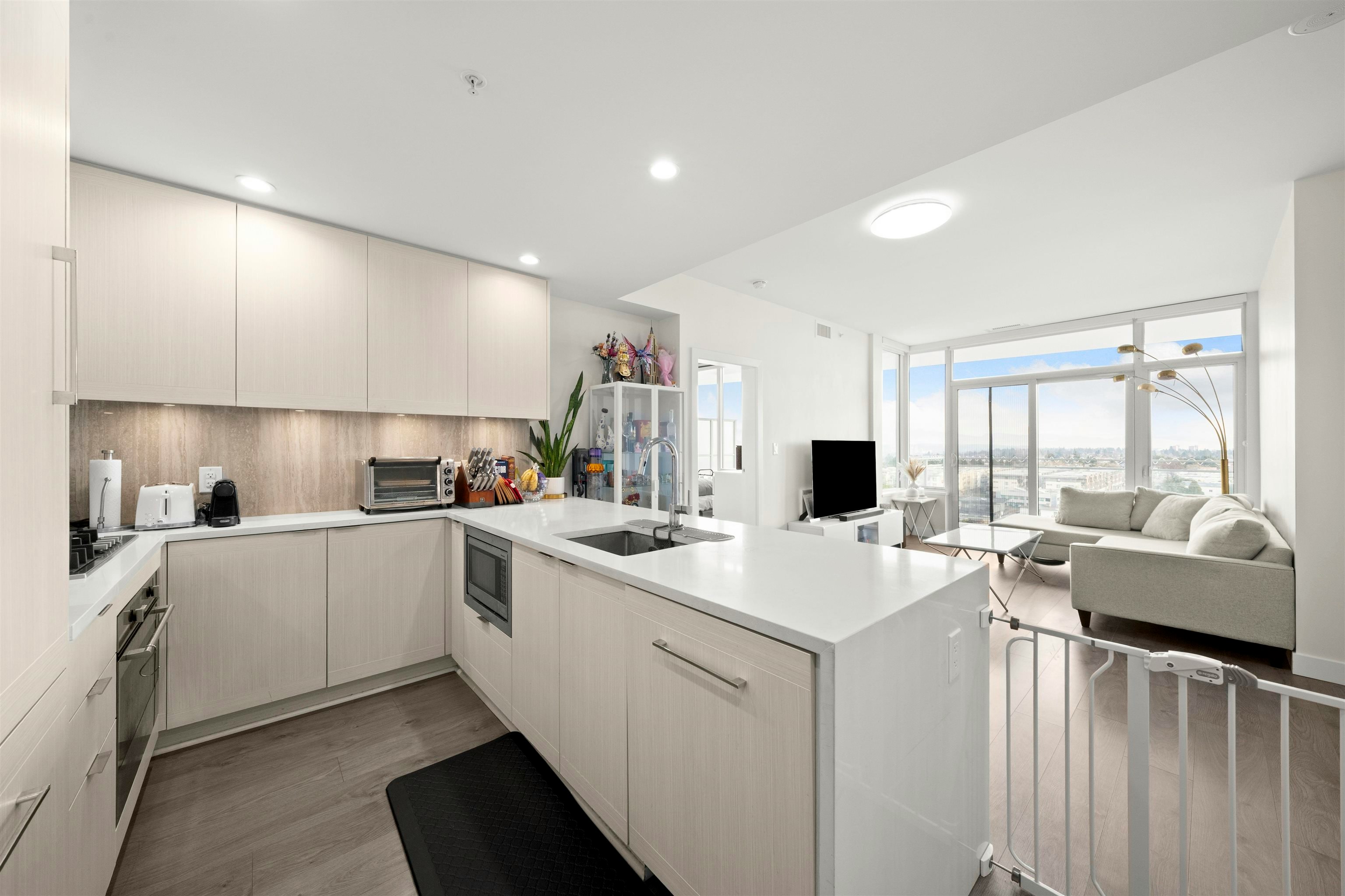 1103-5051 Imperial Street - 3