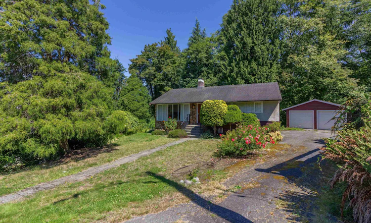 446 Northcliffe Crescent