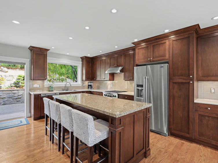 1123 Ioco Road, Port Moody, BC, V3H 2W9 - 11