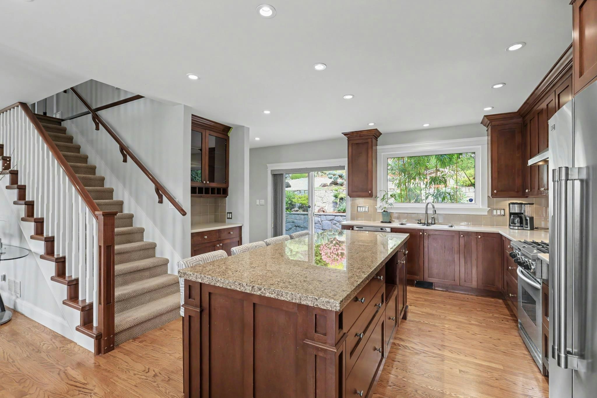 1123 Ioco Road, Port Moody, BC, V3H 2W9 - 12