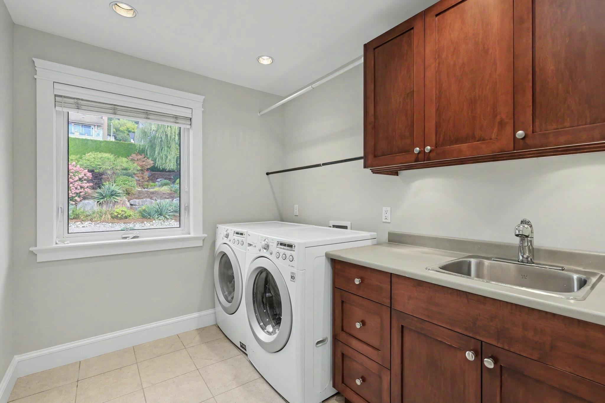 1123 Ioco Road, Port Moody, BC, V3H 2W9 - 17