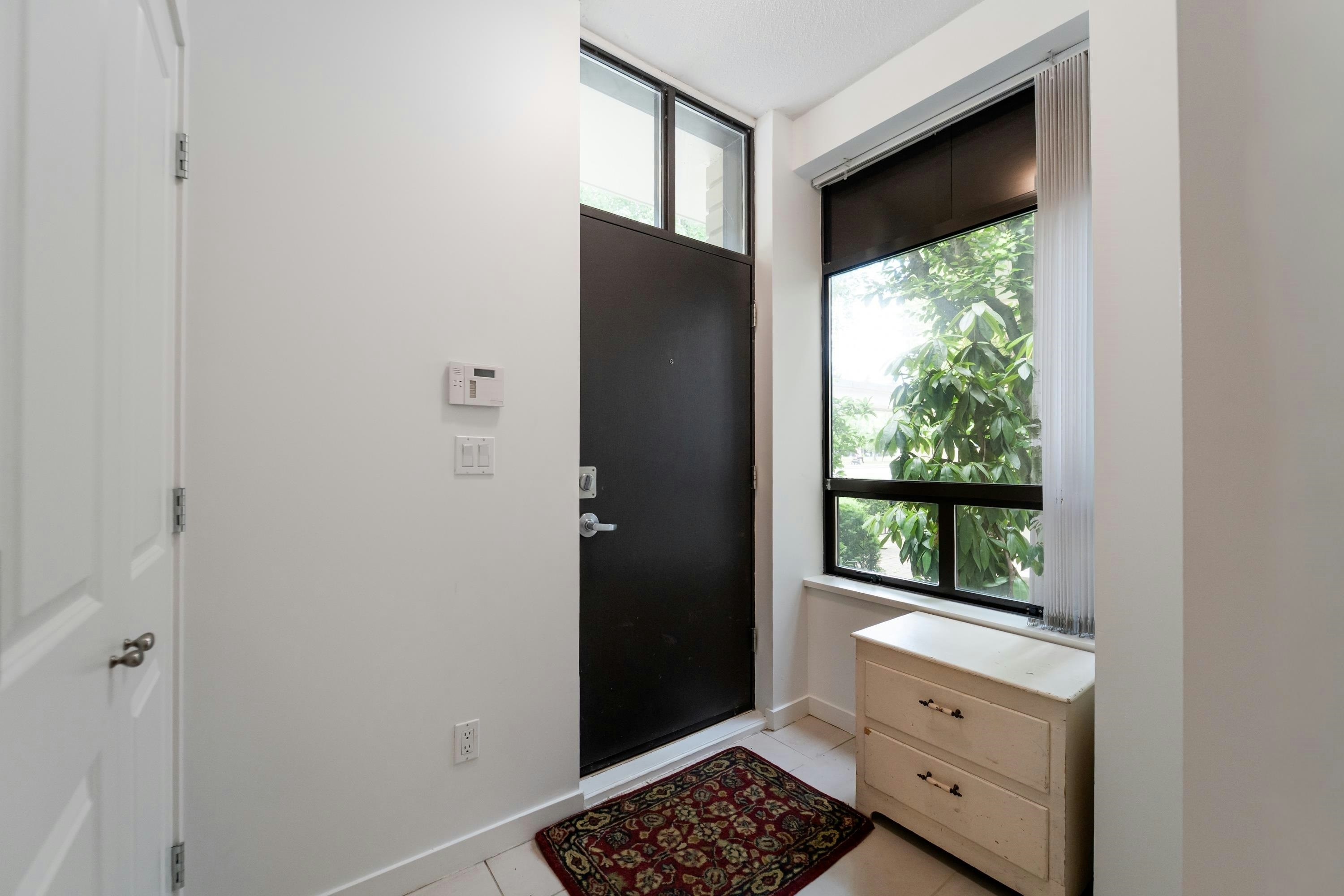 8-4333 Central Boulevard, Burnaby, BC, V5H 4W8 - 6