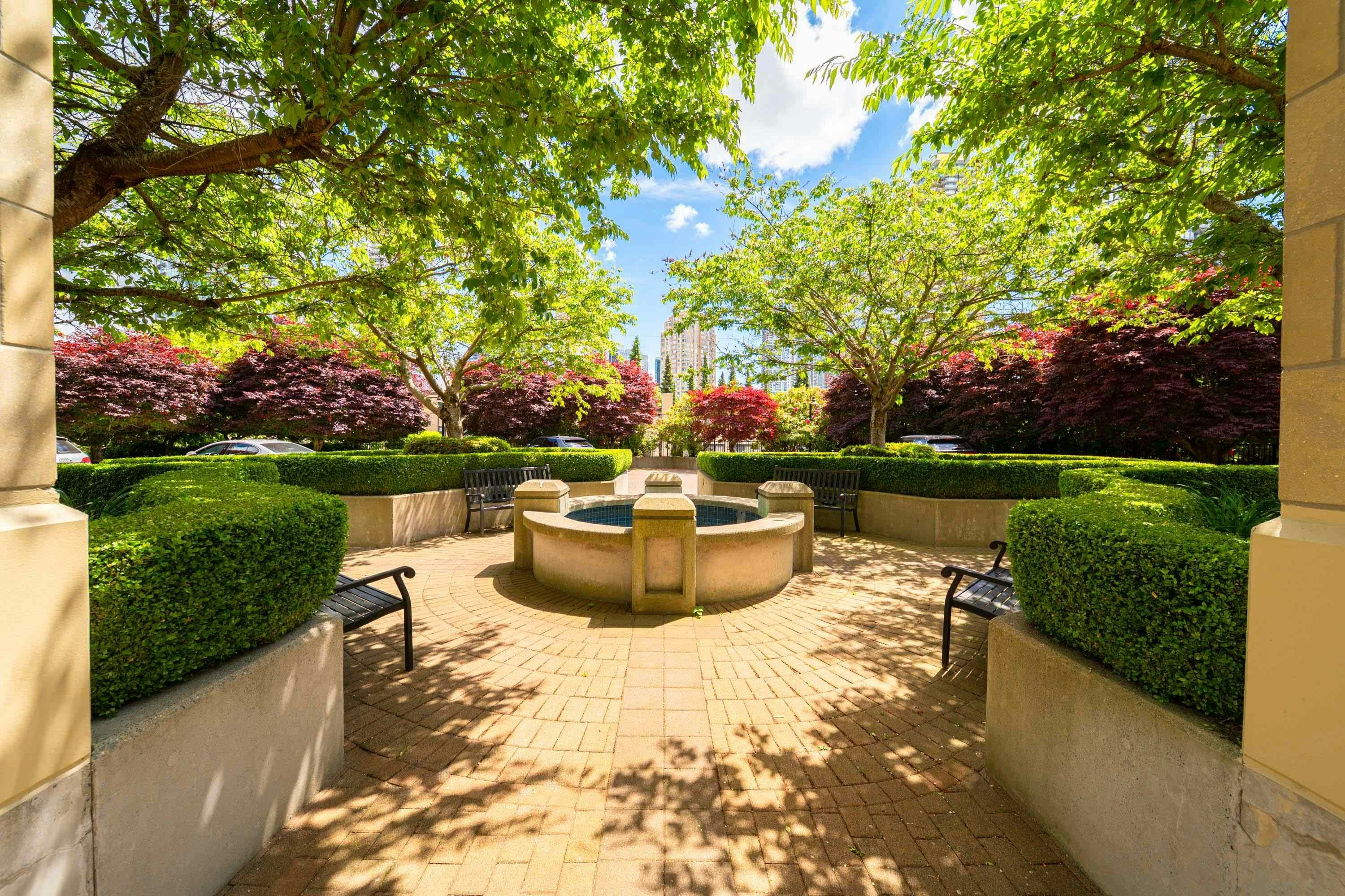 8-4333 Central Boulevard, Burnaby, BC, V5H 4W8 - 30