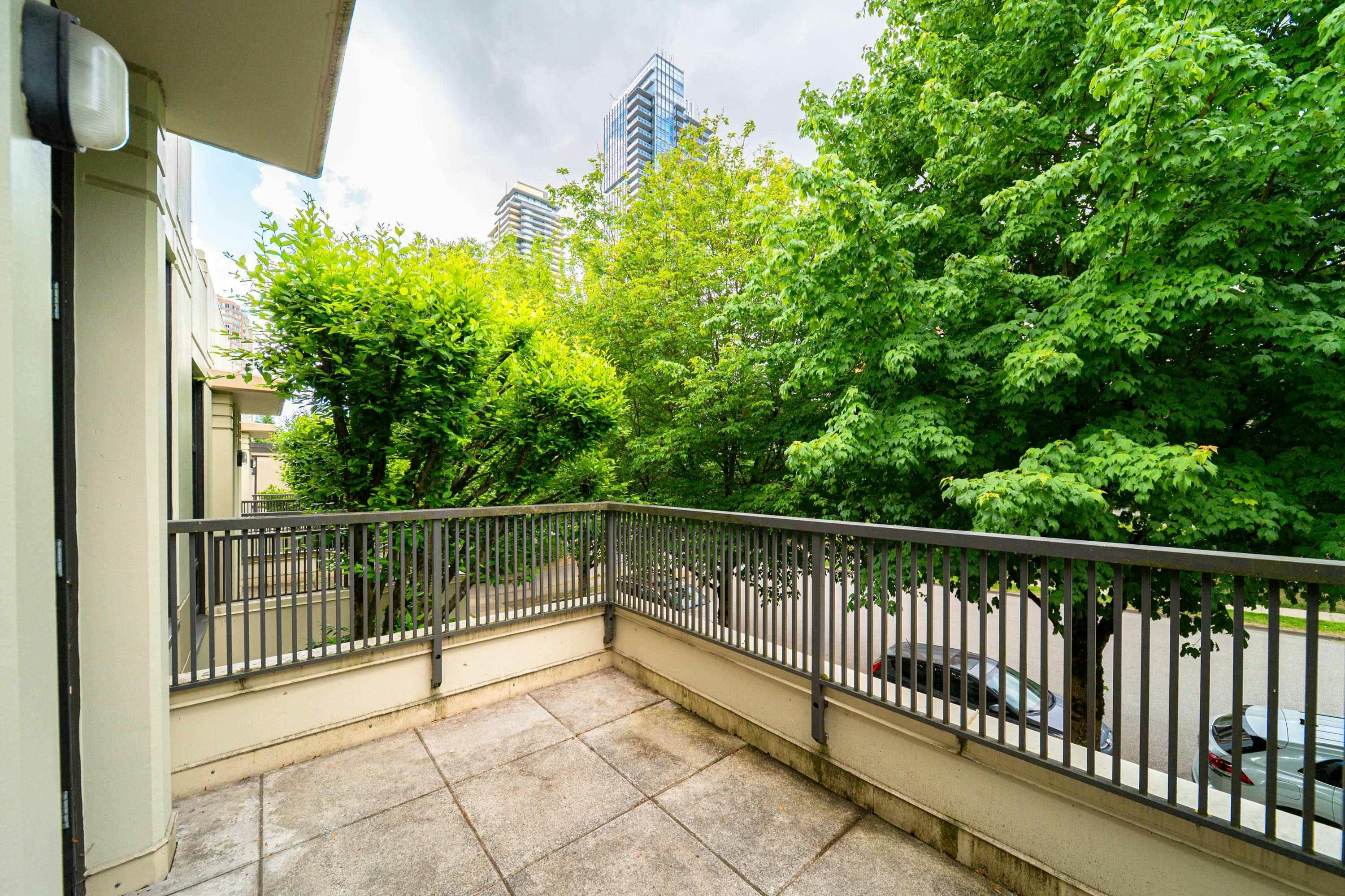 8-4333 Central Boulevard, Burnaby, BC, V5H 4W8 - 28