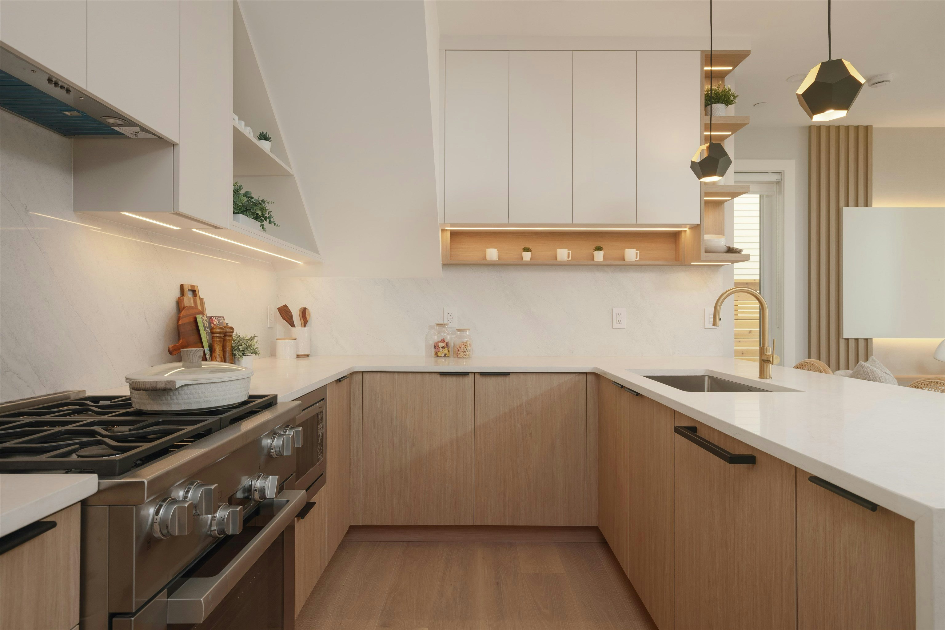 1-470 W 20 Avenue, Vancouver, BC, V5Y 2C8 - 9