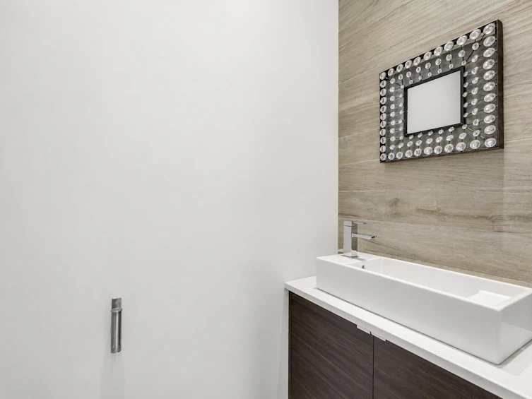 730 E 11th Avenue, Vancouver, BC, V5T 2E5 - 15