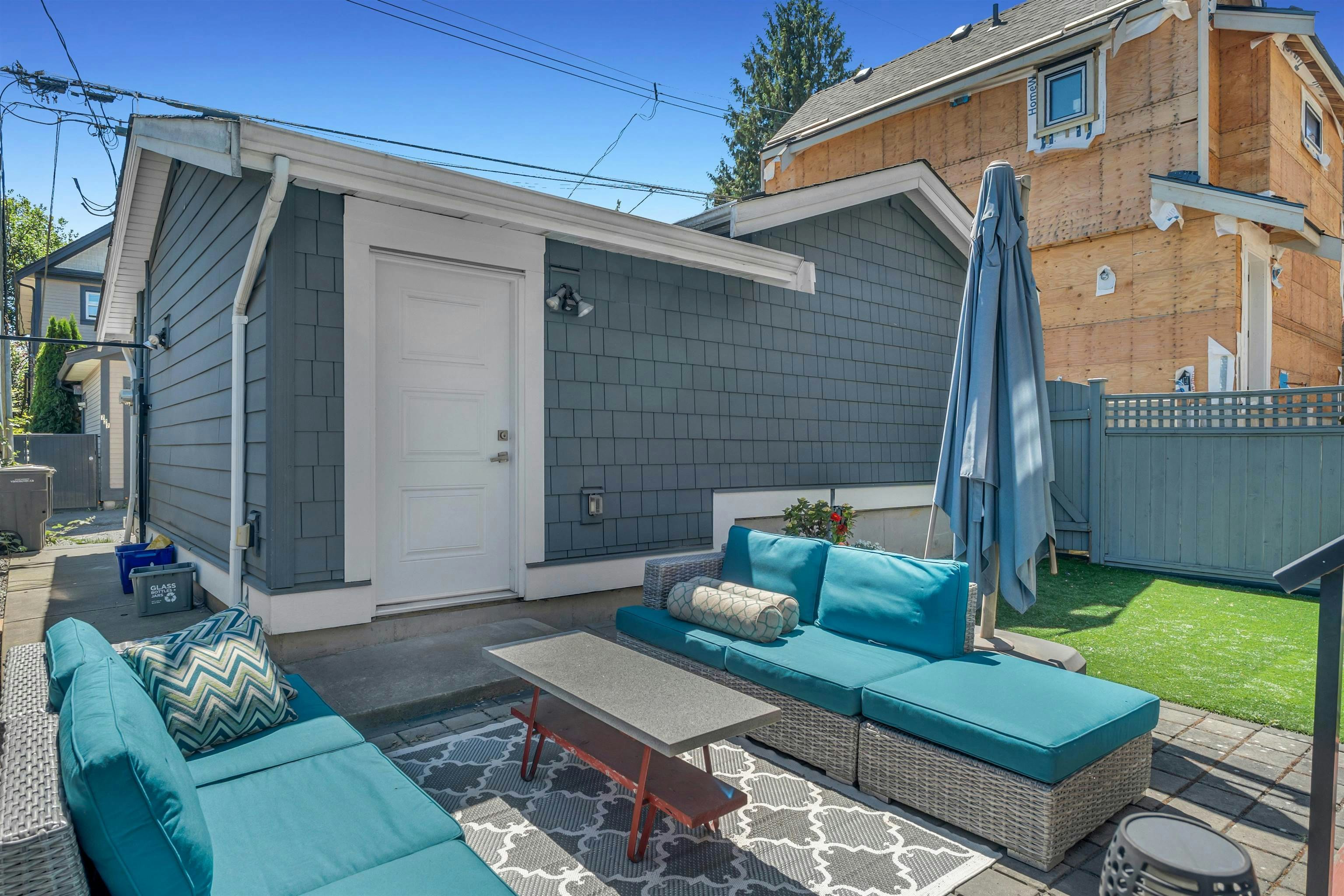730 E 11th Avenue, Vancouver, BC, V5T 2E5 - 12