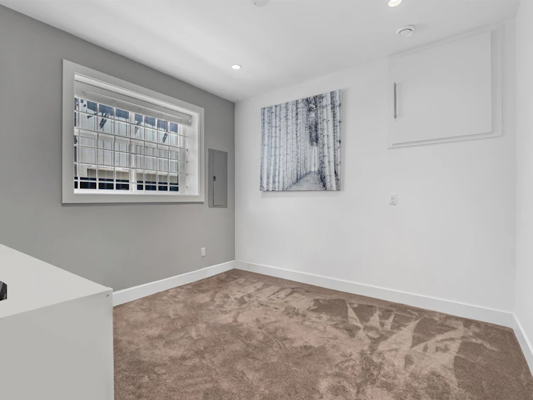 730 E 11th Avenue, Vancouver, BC, V5T 2E5 - 24