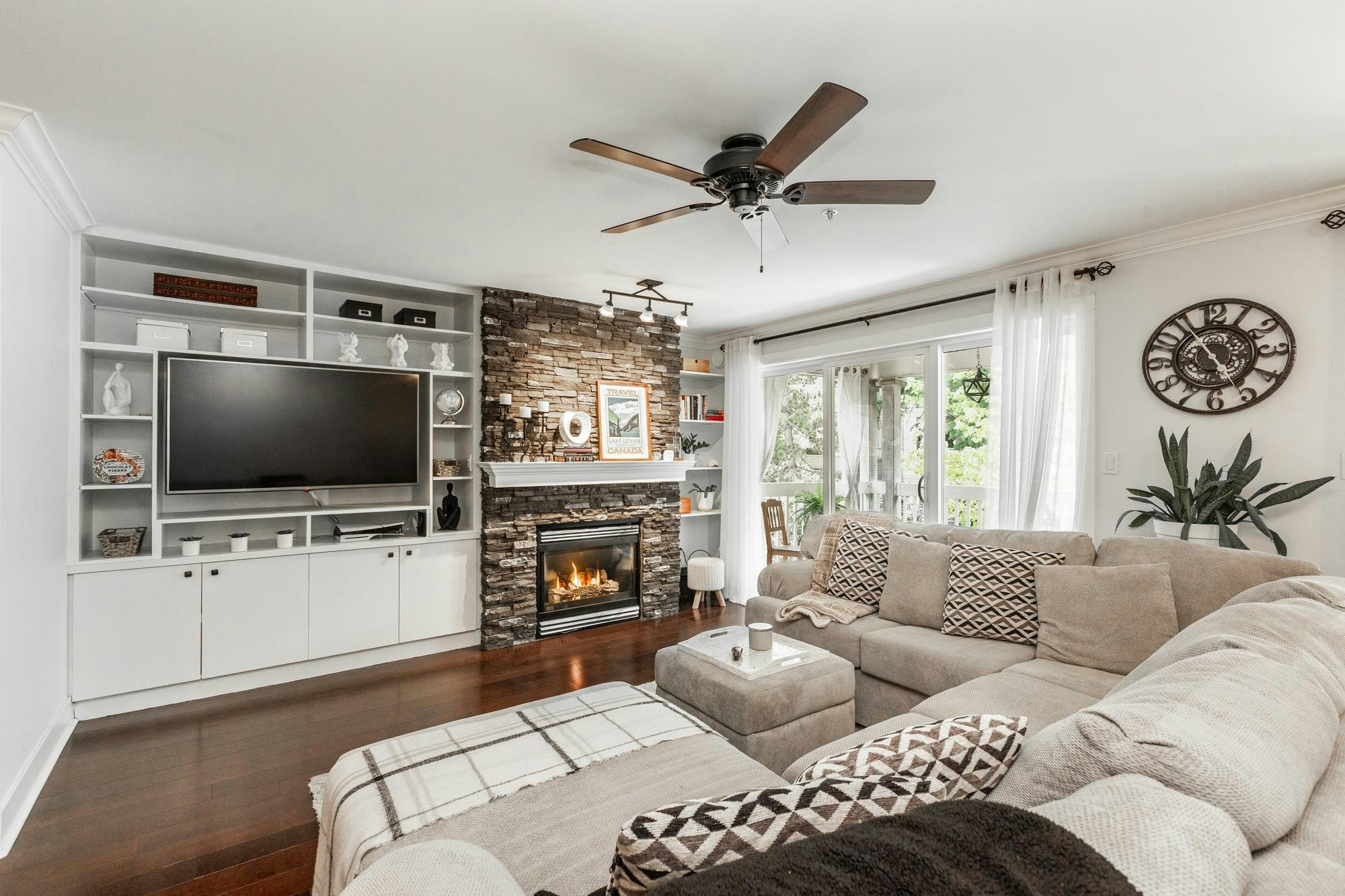 316-22022 49 Avenue, Langley, BC, V3A 3R9